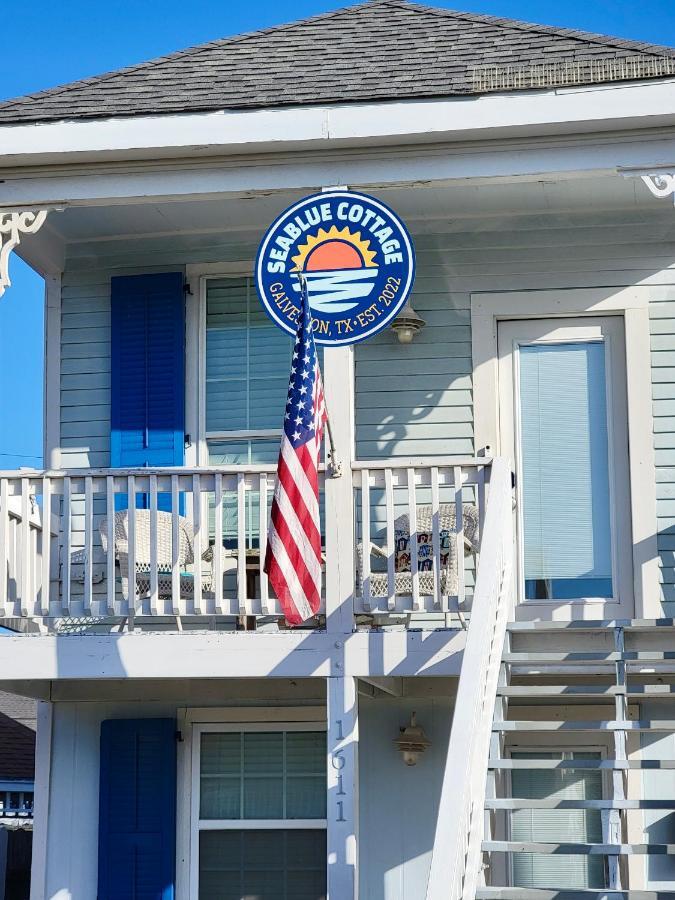 Seablue Cottage - Downstairs; 2 Blocks To The Beach Галвестън Екстериор снимка
