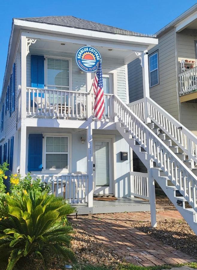 Seablue Cottage - Downstairs; 2 Blocks To The Beach Галвестън Екстериор снимка
